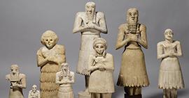 Image: Sumerian Worshipper Figurines from the ISAC collections.